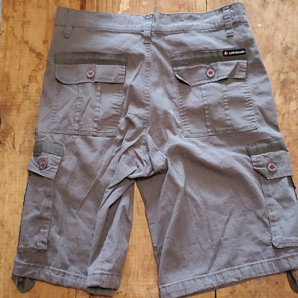 Men's Airwalk Shorts 30 - Picture 2 of 3